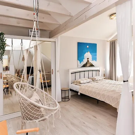 Attic Studio 38m2 + Parking Apartament *